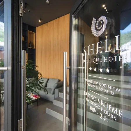 Boutique Shell 4* בודווה
